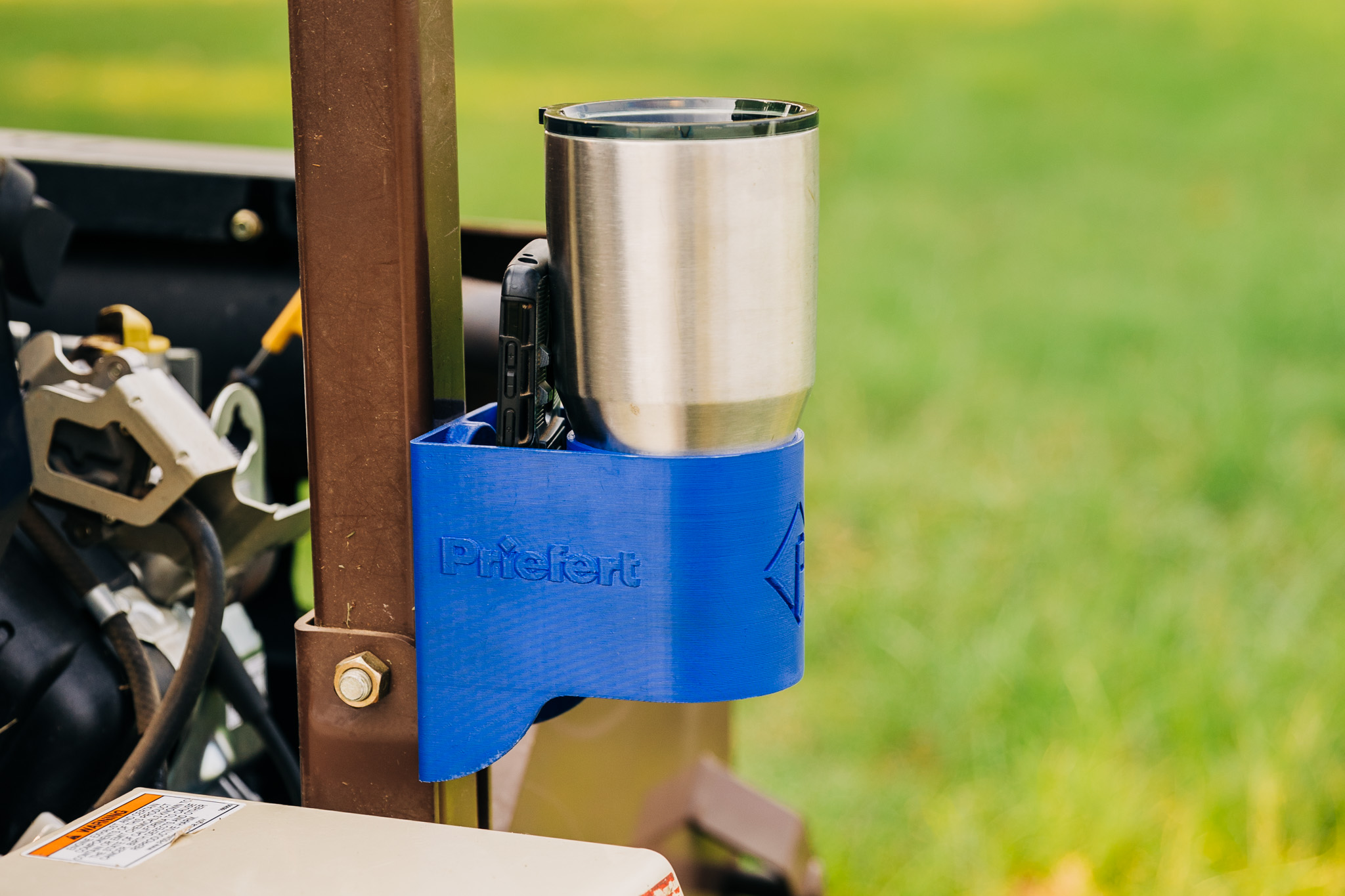 Cowboy Cupholder SR 3602.jpg